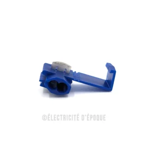 Connecteur autodénudant 6,3 par 0,8mm bleu