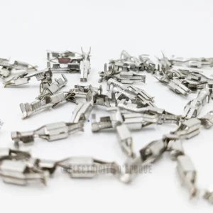 Cosse femelle 0,5mm² à 1,5mm² horizontale pour connecteur injection pour Junior Timer