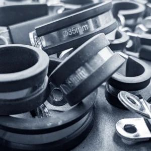 Colliers de durites et fixations