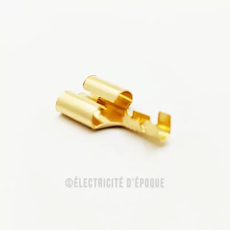 Connecteur double cosses rondes jap 4mm